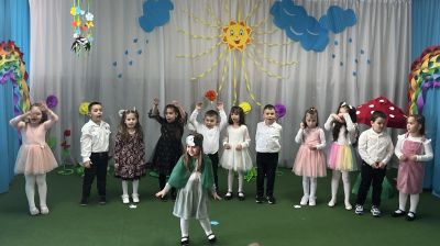 Пролет е .... - ДГ Славейче - Широко поле